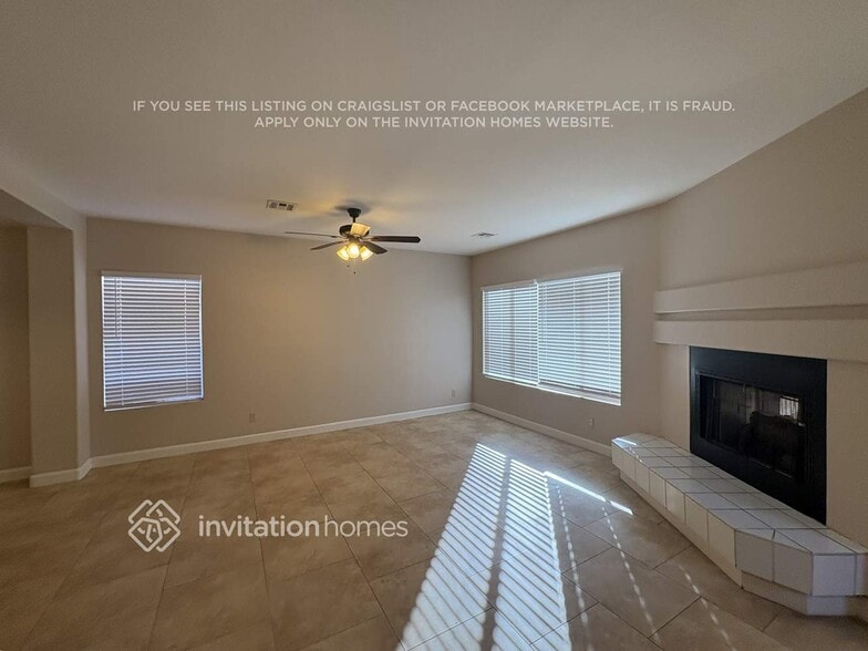 Building Photo - 2121 Harbor Cliff Dr