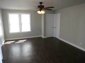 Building Photo - 3113 Benelva Dr