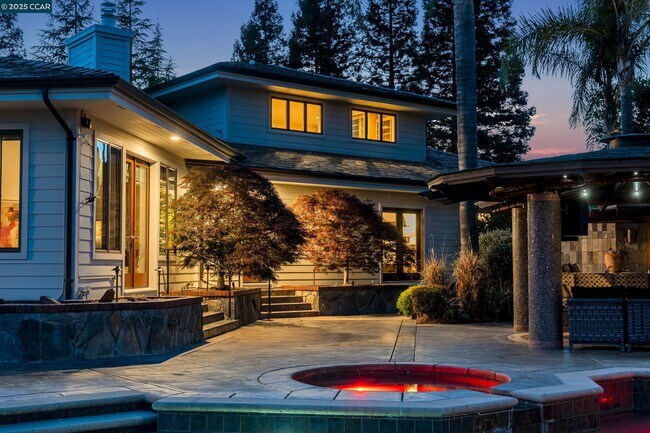 Building Photo - 1121 Eagle Nest Ct