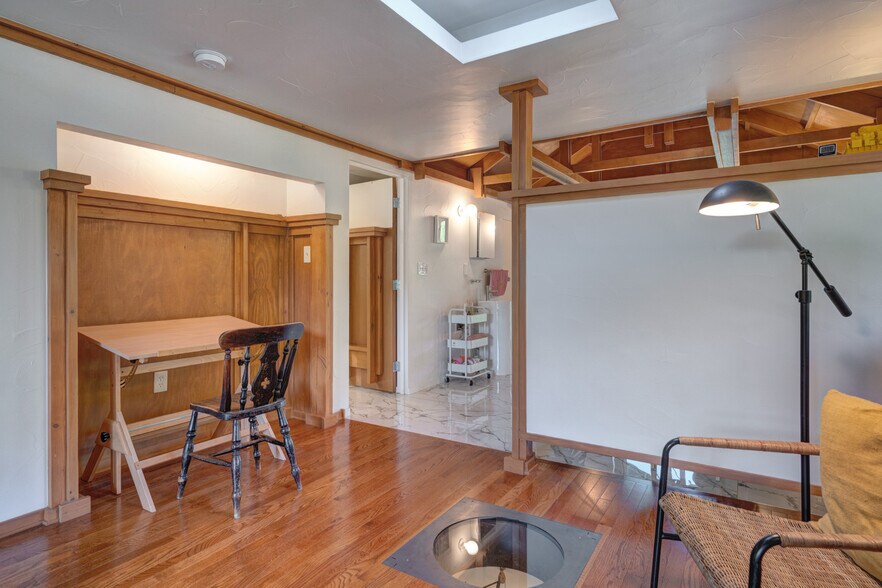 Primary Bedroom Niche - 300 John Lemley Ln