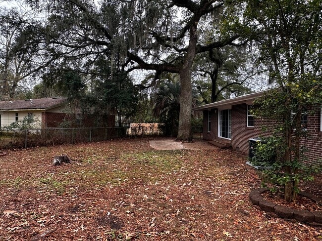 Building Photo - 2101 Mulberry Blvd