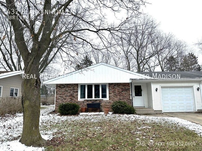 Building Photo - 437 Blankenheim Ln