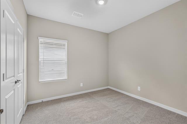 Building Photo - 3048 Belton Dr