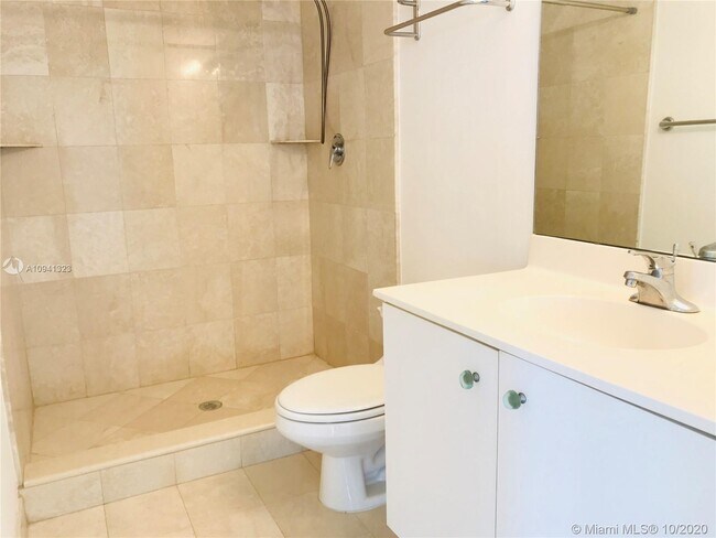 Building Photo - 7330 Ocean Terrace