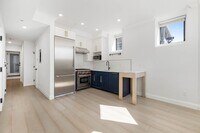 Building Photo - 1430 Columbia Rd