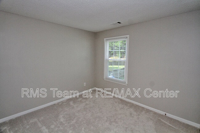Building Photo - 11700 Bentham Ct