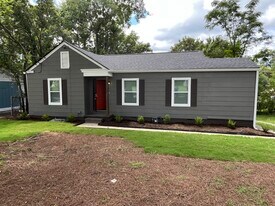 Building Photo - 3939 Mathis St