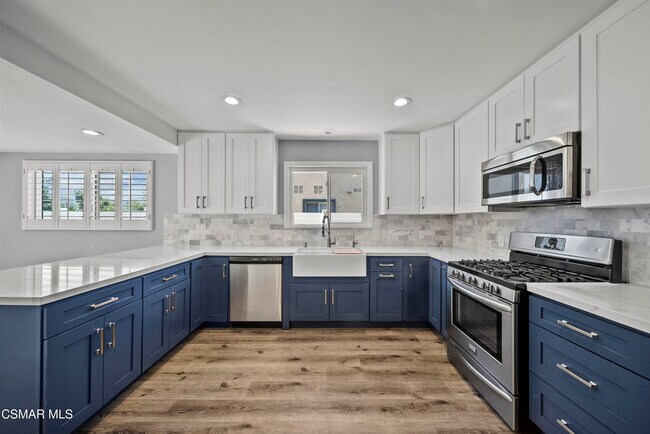 Building Photo - 736 Masterson Dr