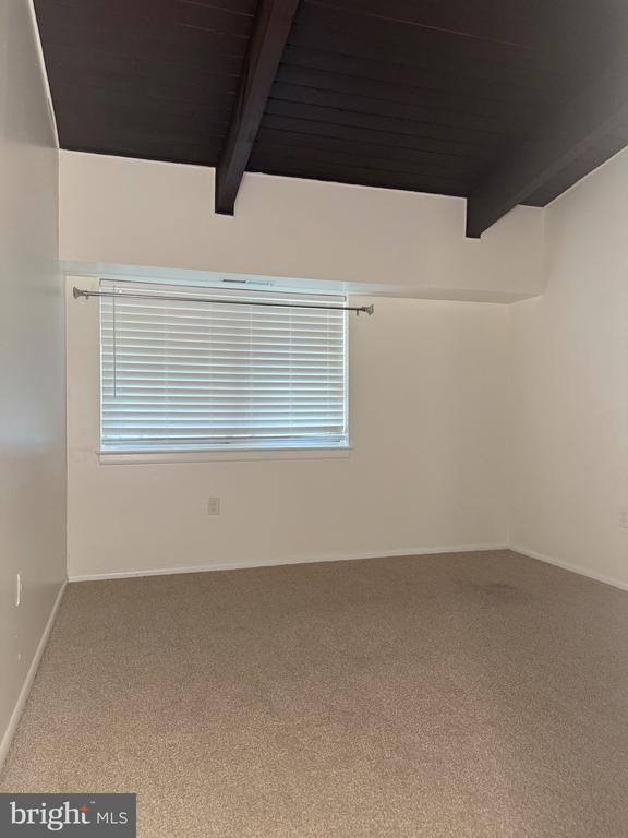 Building Photo - 11380 Cherry Hill Rd