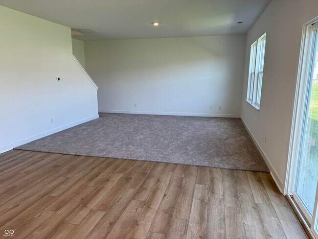 Building Photo - 1048 Bald Tree Dr