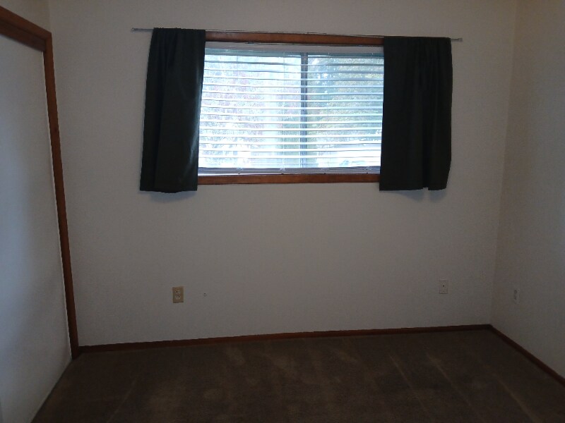 Building Photo - 404-404 N Morton St