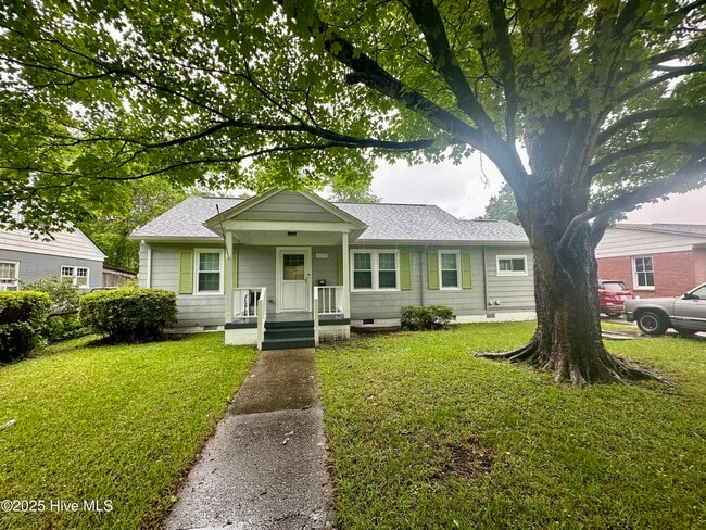 Primary Photo - 512 Watson Ave