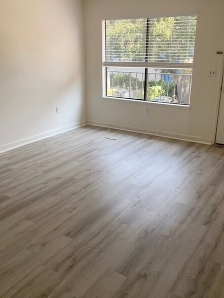 Building Photo - 4734 Scotts Valley Dr