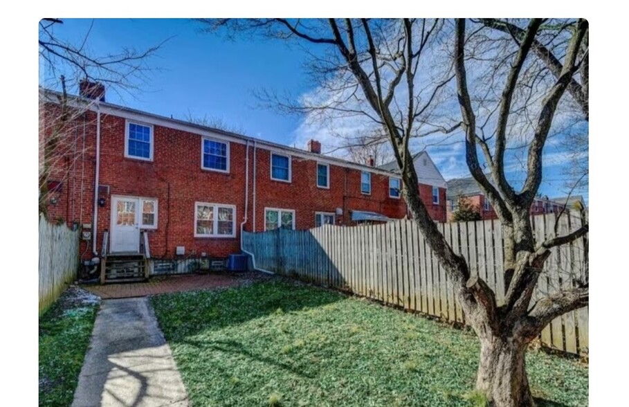 Building Photo - 1620 Glen Keith Blvd