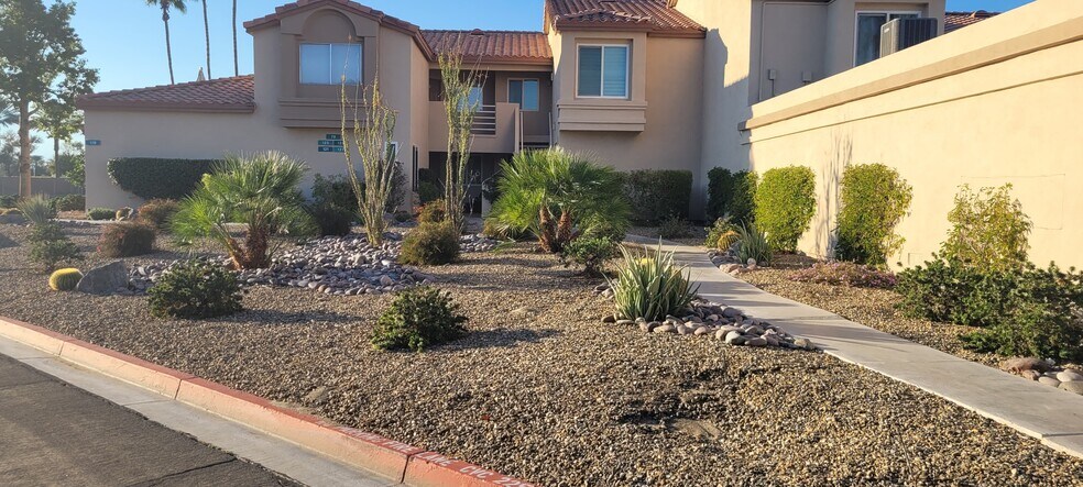 Building and Back of Garage Unit is 2nd Floor Right Side - 78129 Crimson Ct