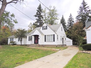 Building Photo - 4095 Bluestone Rd