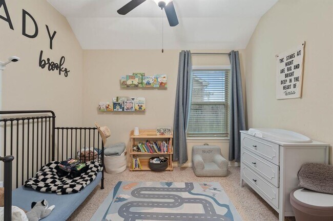 Building Photo - 14619 North Carolina Green Dr