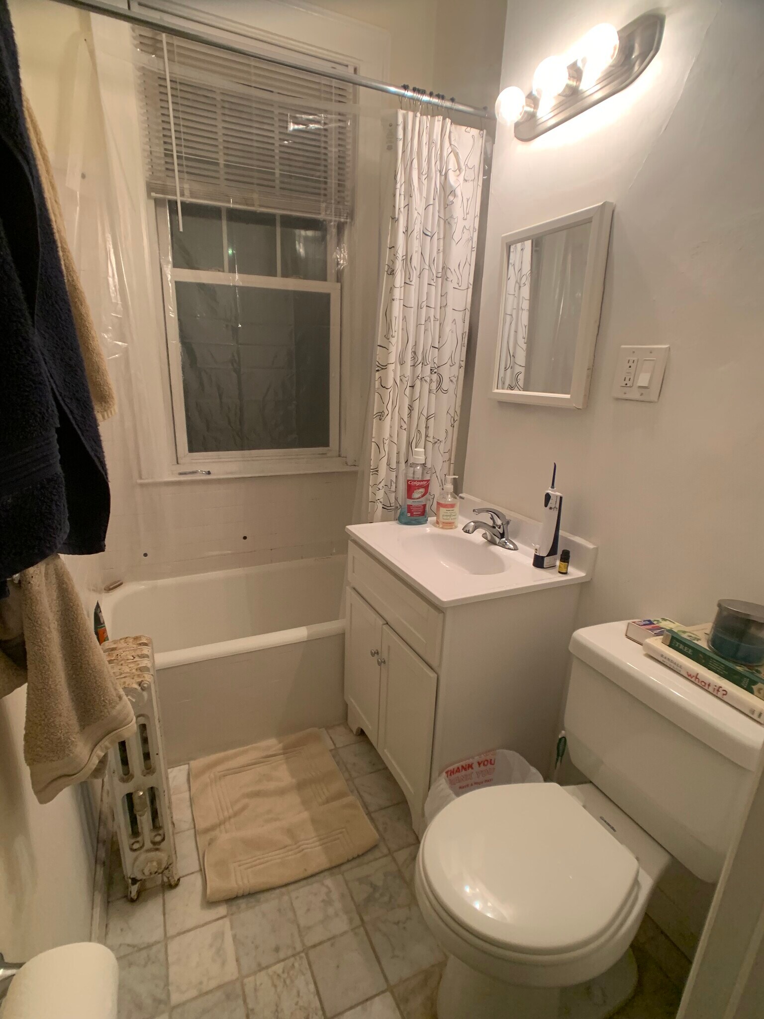 Building Photo - 52 Strathmore Rd