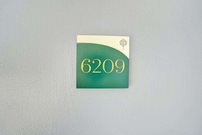 Building Photo - 3821 N Ocean Blvd