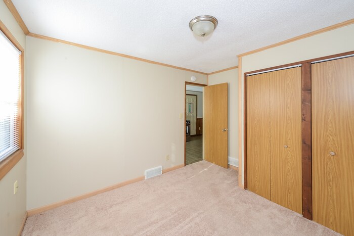 Building Photo - 4544 Otter Lake Rd