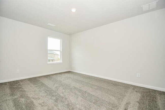Building Photo - 21835 Erskine Peaks Pl