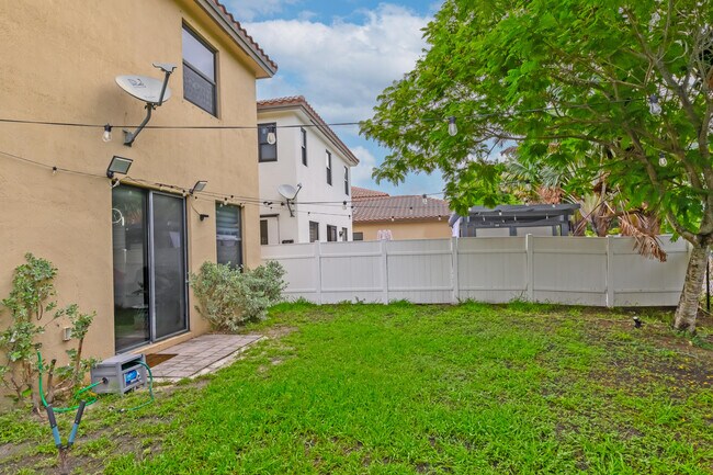Building Photo - 3526 W 86th Terrace