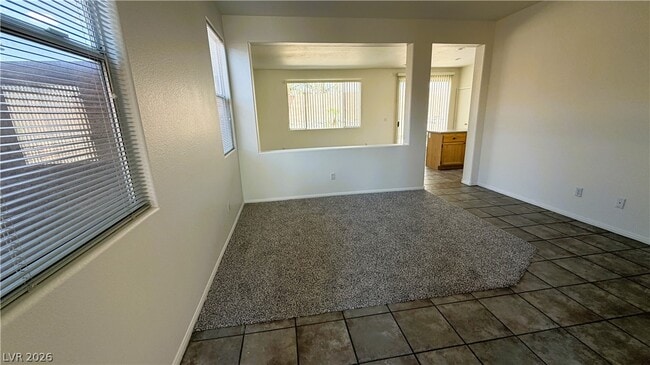 Building Photo - 2424 Predera Ave