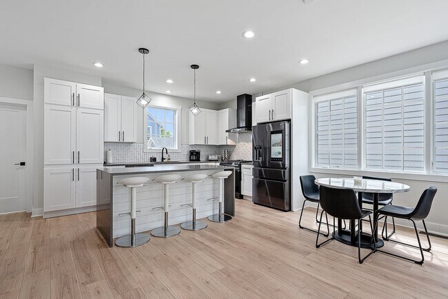 Building Photo - The Greenwood Getaway