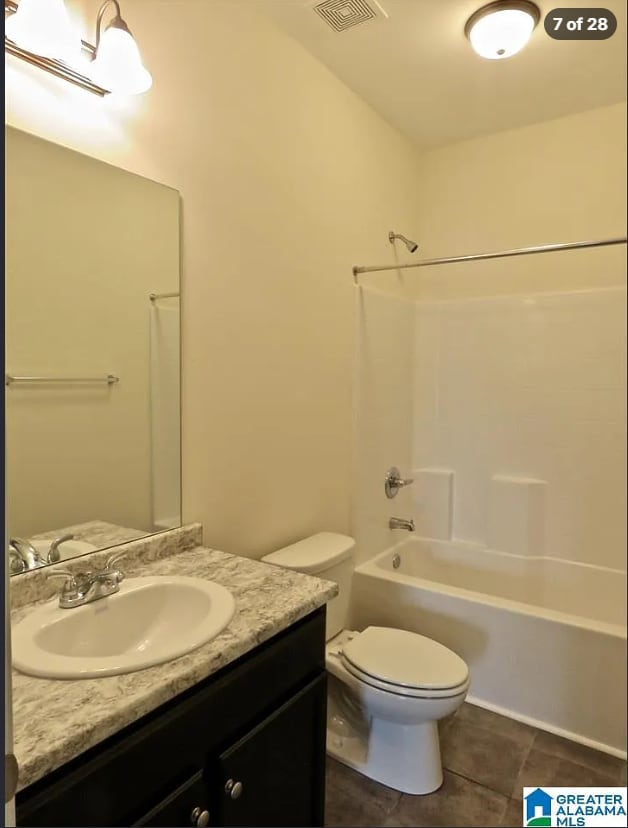 Building Photo - 5623 Goodwin Ct