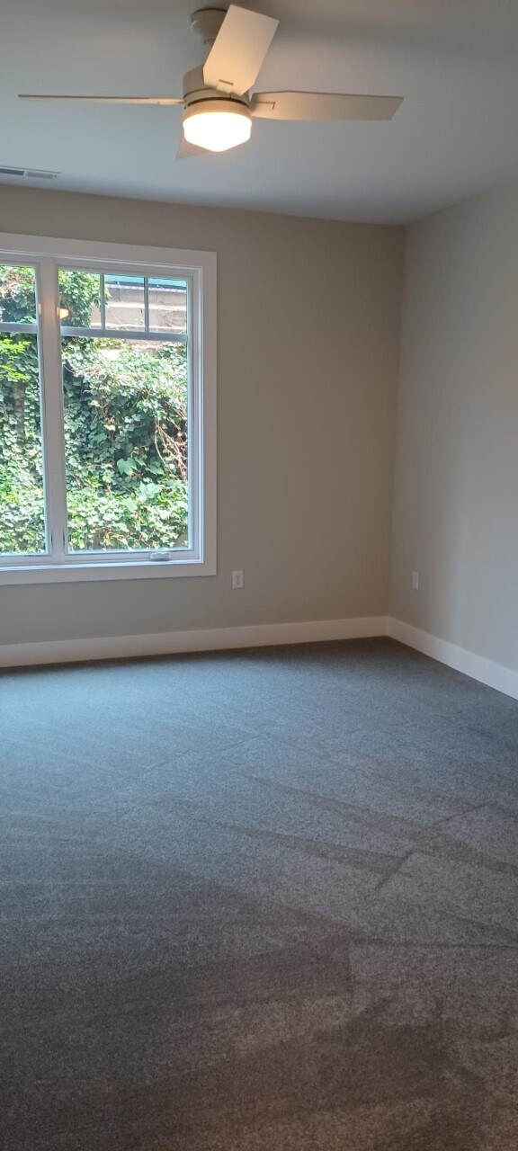 MASTER BEDROOM - 441 S Ashley St