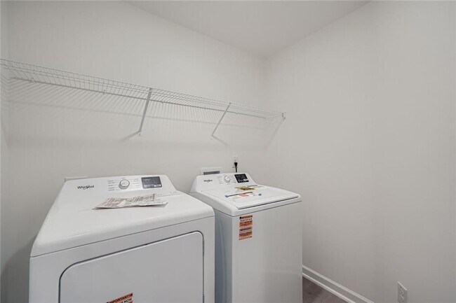 Building Photo - 6221 Honeybell Aly