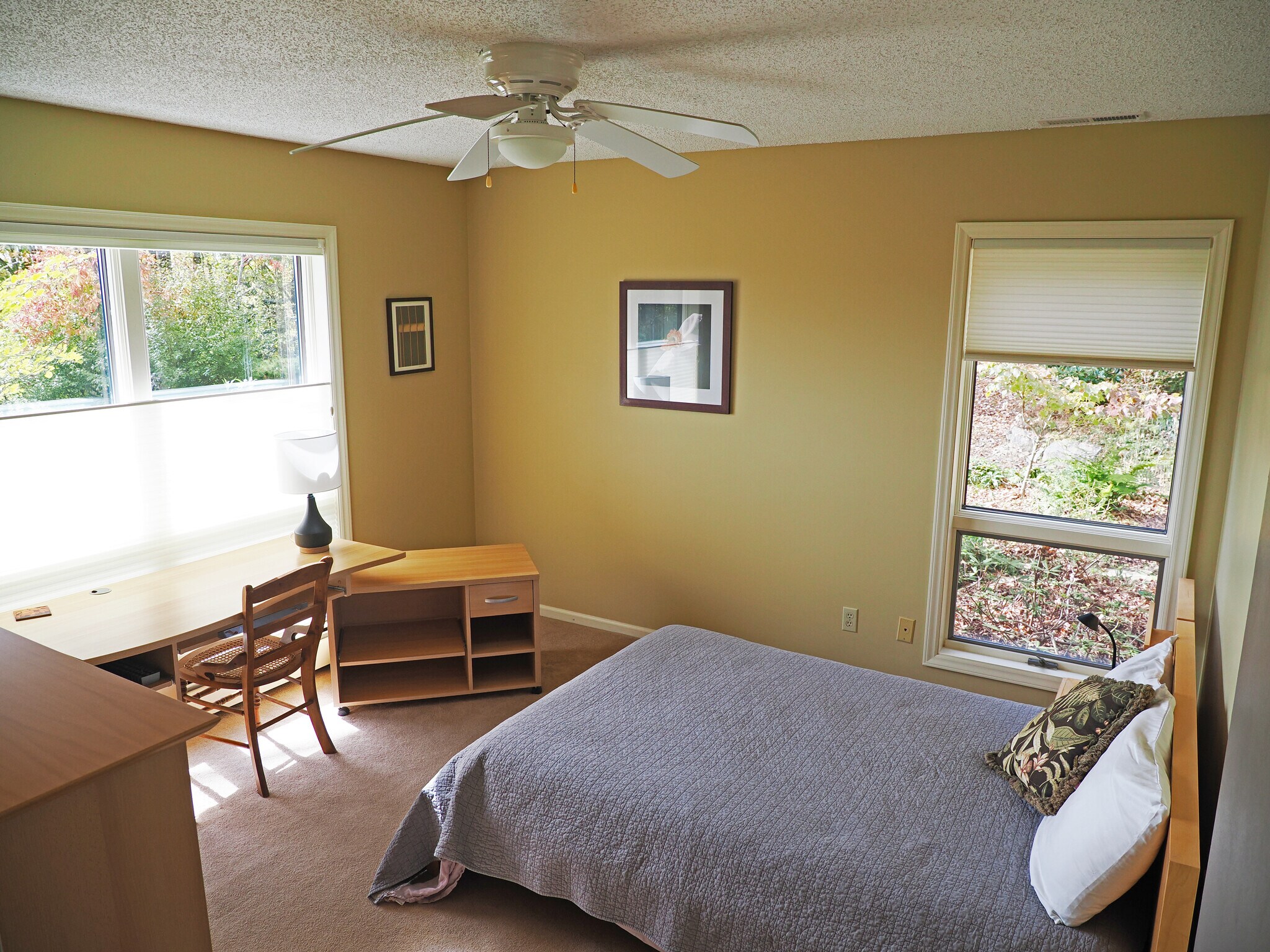 Building Photo - 100 Crab Apple Ln