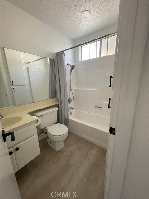 Building Photo - 47 Gaviota