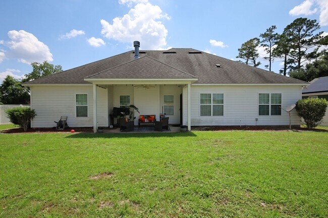 Building Photo - 2401 Rankin Cir
