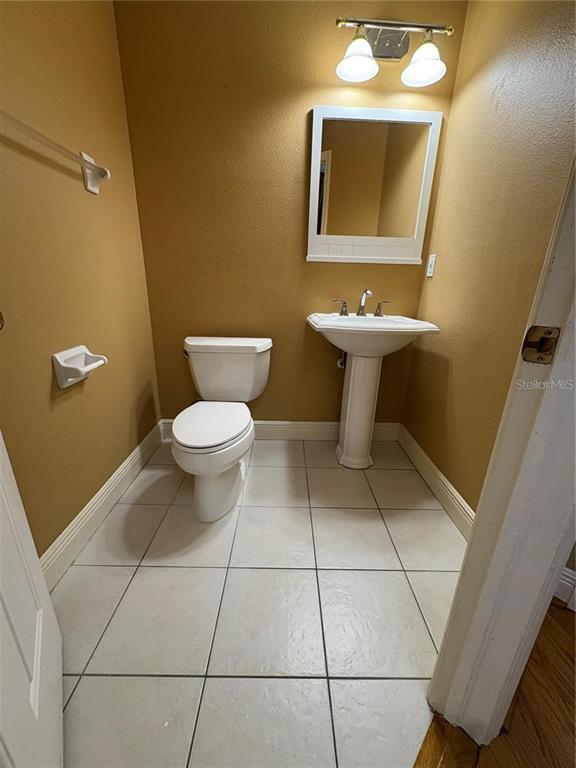 Building Photo - 2856 Bayshore Trails Dr