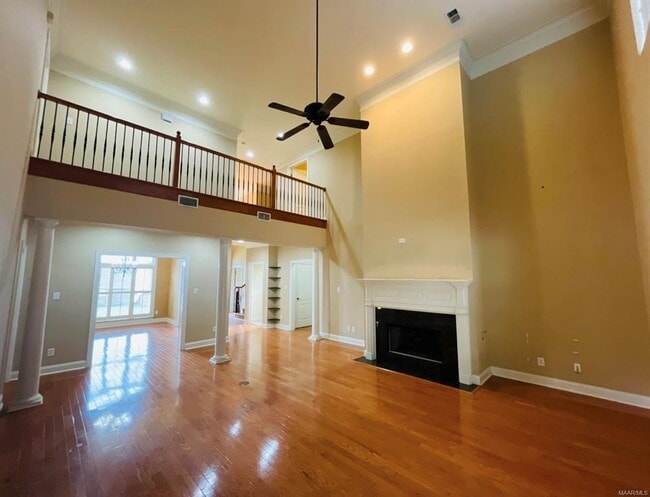 Building Photo - 200 High Pt Rdg