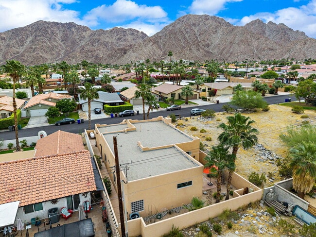 Building Photo - 53845 Avenida Alvarado