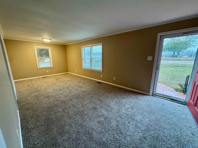 Building Photo - 702 Washington St E