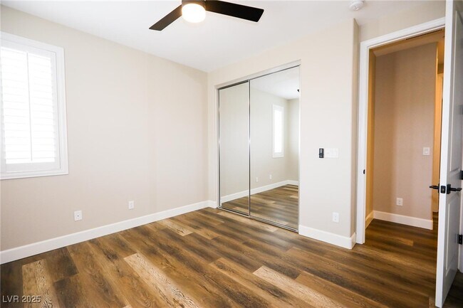 Building Photo - 10369 Pescado Ln