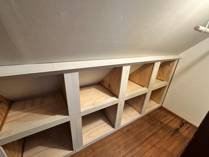 Building Photo - 259 Clover St