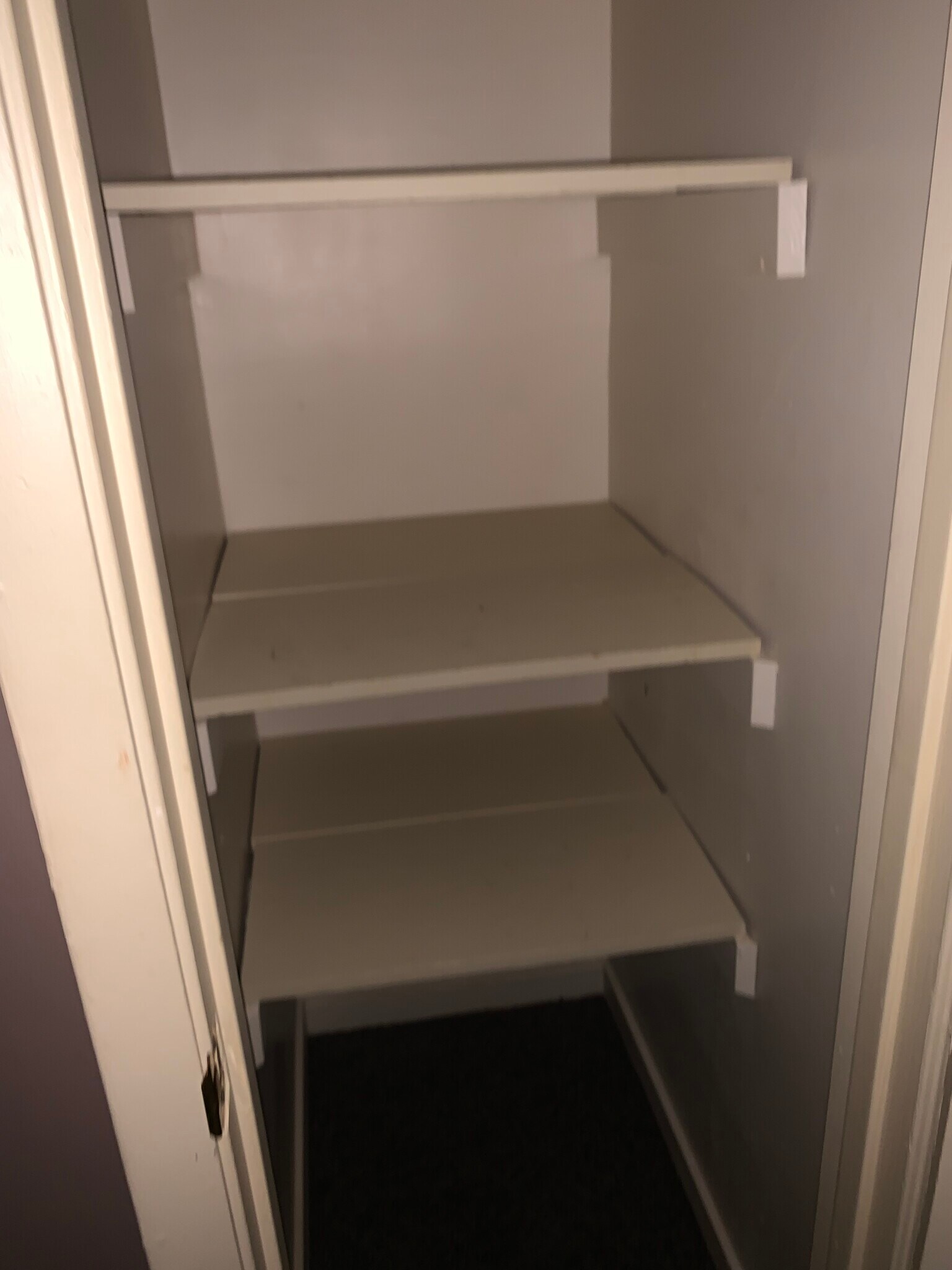 Building Photo - 135 York Dr