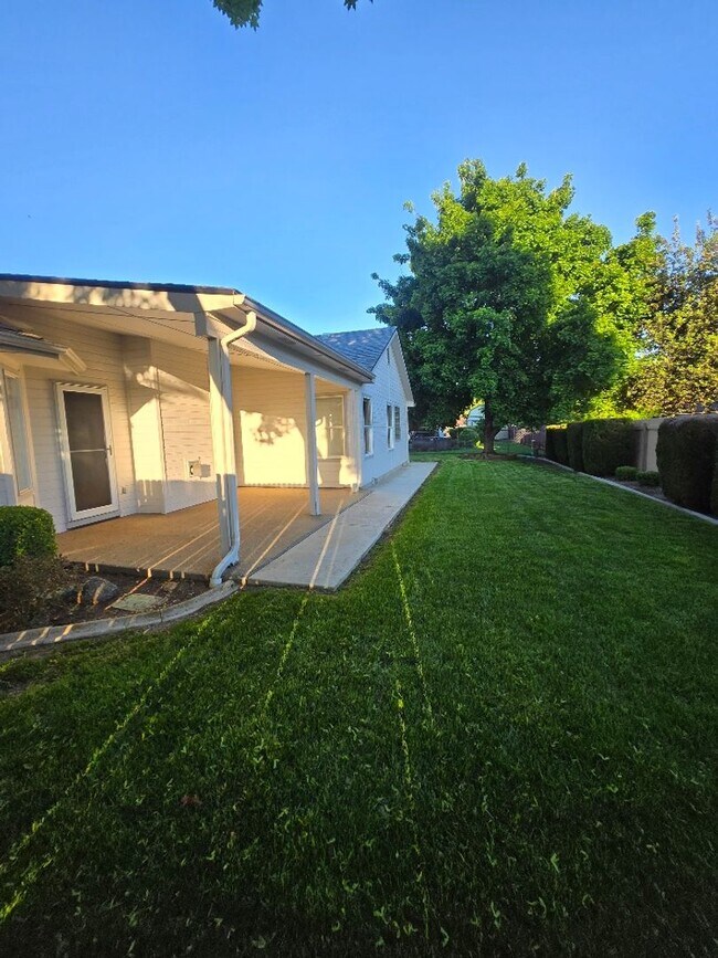 Building Photo - Nice Meridian Home