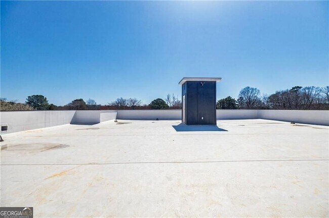 Building Photo - 1812 Hunters Glen NE