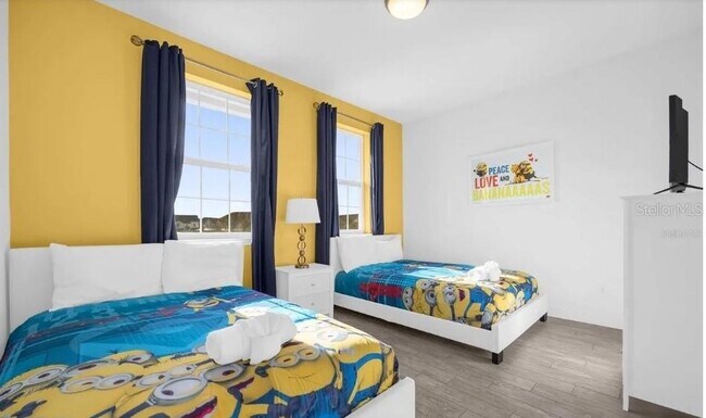 Building Photo - 450 Captiva Dr