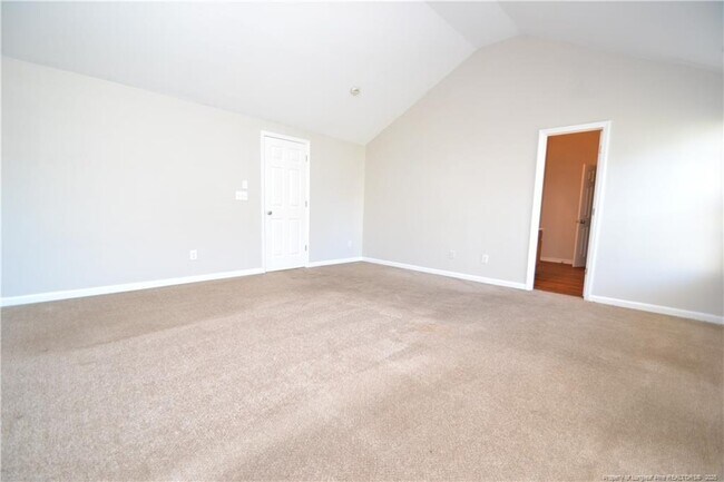 Building Photo - 1428 Cricket Ridge Dr