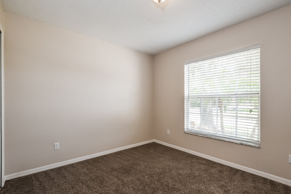 Building Photo - 1000 Country Cove Ct