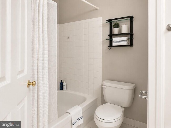 Building Photo - 4513 Shoal Creek Ct