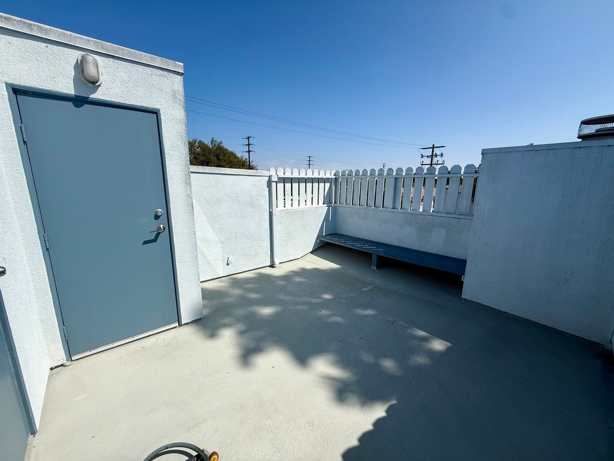 Building Photo - 1937 Euclid St