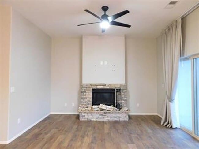 Building Photo - Incredibly nice home in Pear Park!!