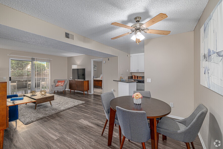 2BR, 2BA - 948SF - Dining Room - Hadley Apartments - A 55+ Lifestyle Community